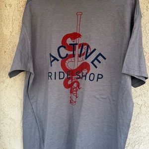 Brand: active skate shop shirt 
Size: large 
Color: gray